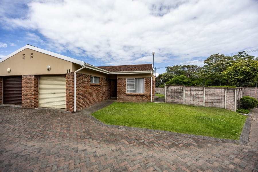 2 Bedroom Property for Sale in Cambridge Eastern Cape